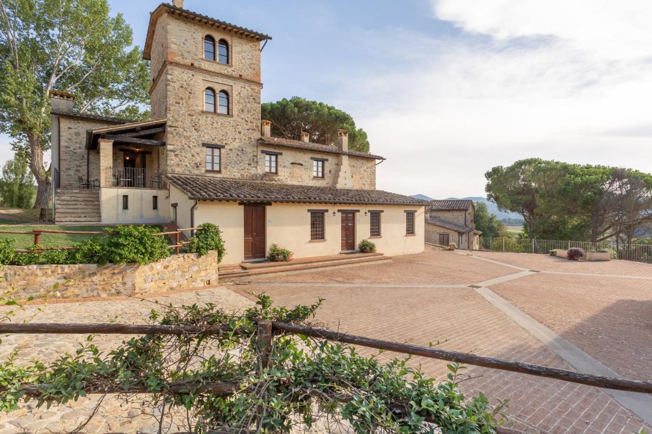 Gh Borgo Pulciano Agriturismo Montone  Exterior foto