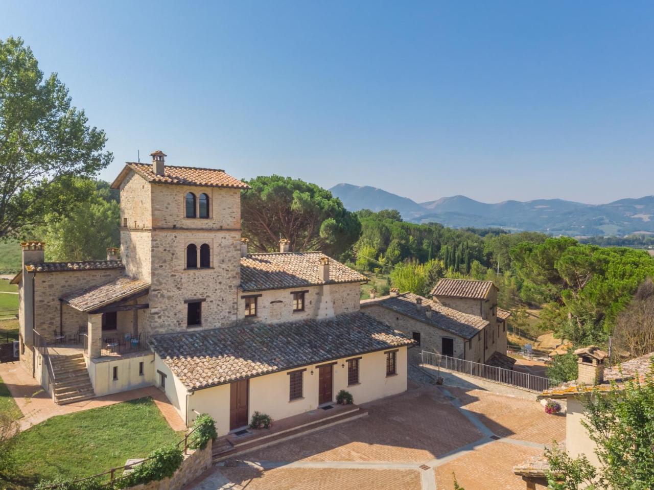 Gh Borgo Pulciano Agriturismo Montone  Exterior foto